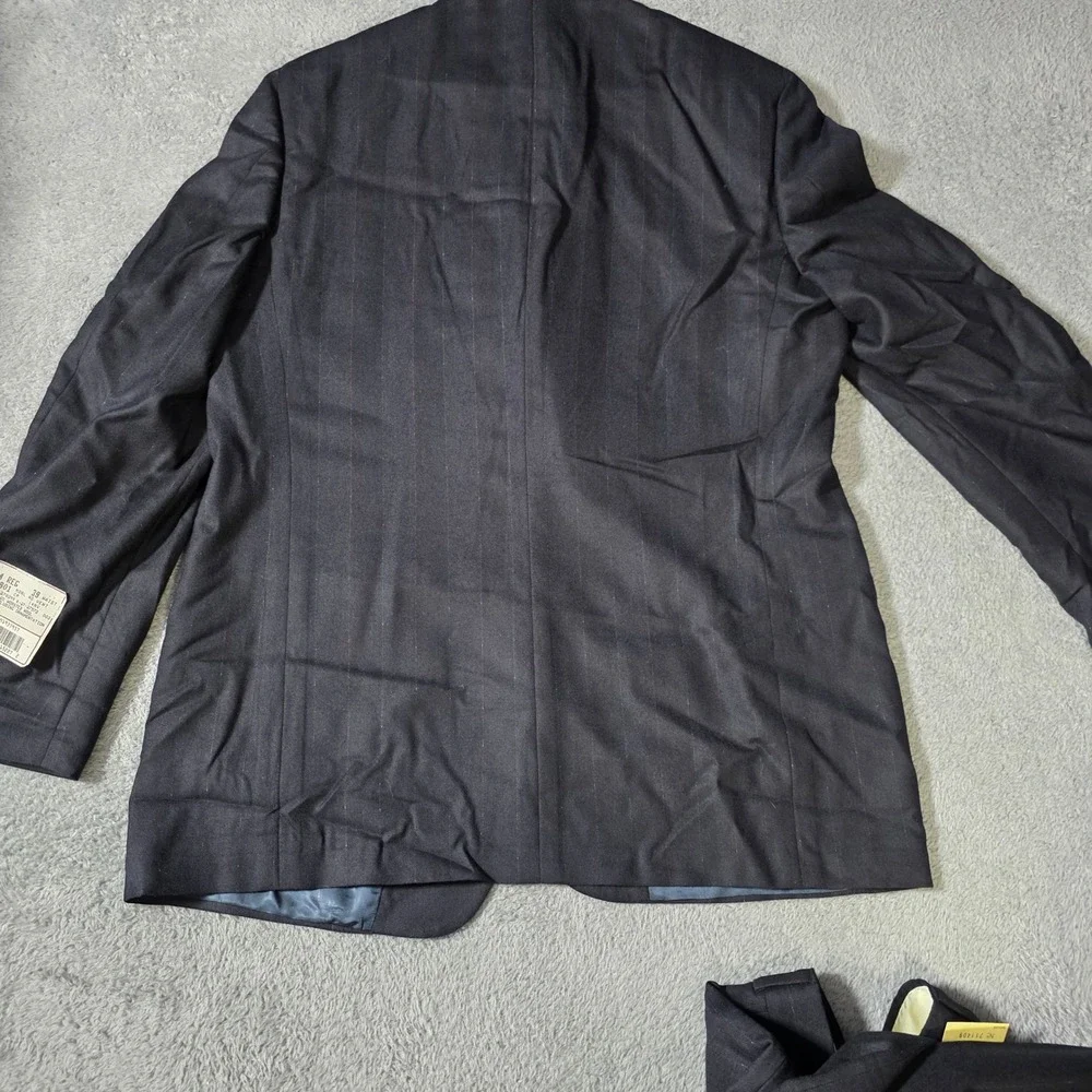 Palm Beach Mens 44R 39W 2 Piece Suit Black Stripe 100% Wool Pleated Made in USA